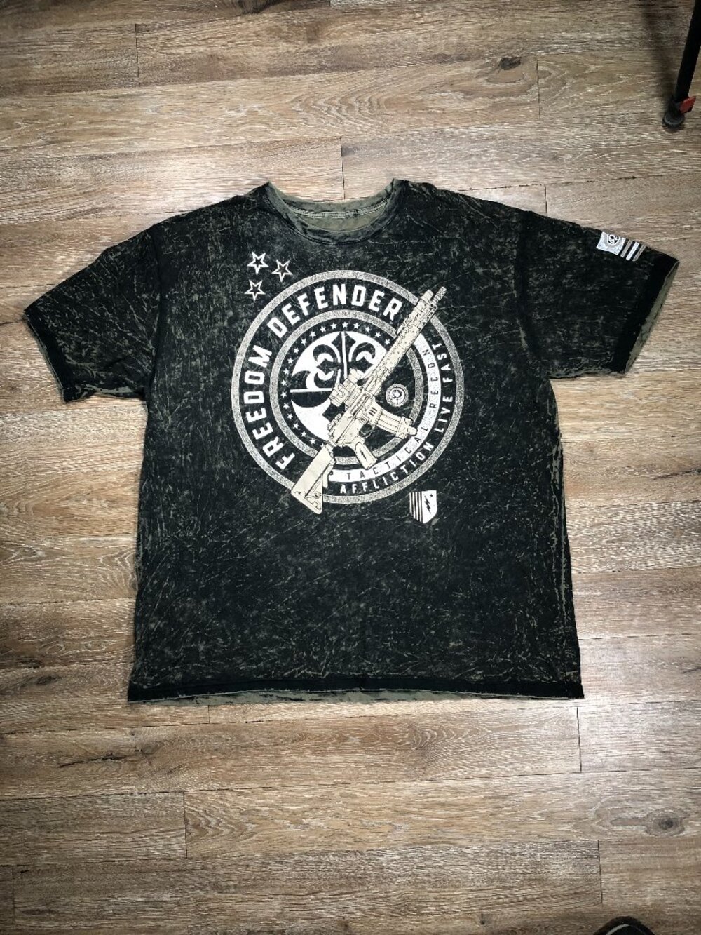 Affliction Men's XXXXL Freedom Defender Black Green Reversible Graphic Shirt